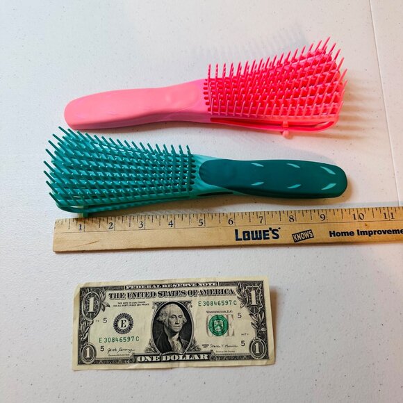 Detangling Hair Brush Set Pink & Green Flexible Bristles For Tangle-Free Hair - Picture 6 of 6